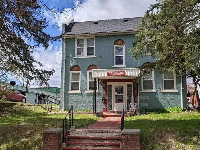 Apartment for rent at 4010 Milton Dr, Flint, MI 48507