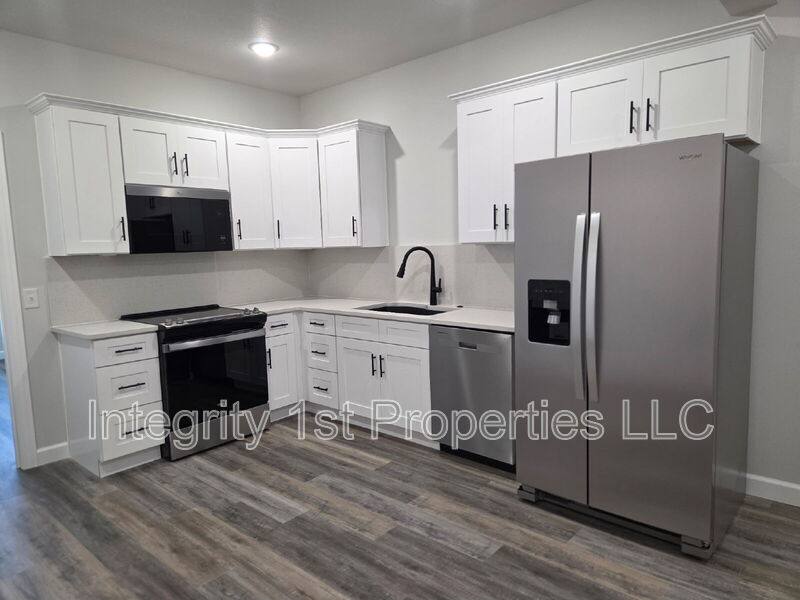 Townhouse for rent at 356C SE 85th Rd #85, Warrensburg, MO 64093