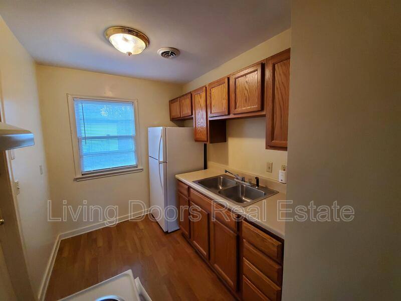 Apartment for rent at 323 S 47th St, Lincoln, NE 68510