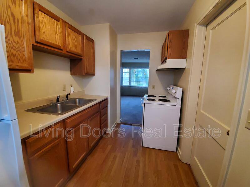 Apartment for rent at 323 S 47th St, Lincoln, NE 68510