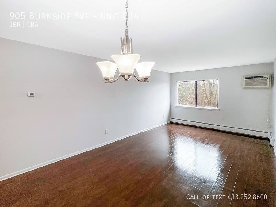 Apartment for rent at 905 Burnside Ave, East Hartford, CT 06108