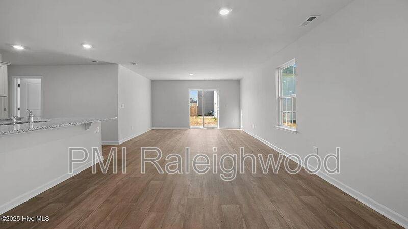 House for rent at 286 Palm Dr, Sanford, NC 27332