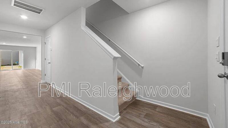 House for rent at 286 Palm Dr, Sanford, NC 27332