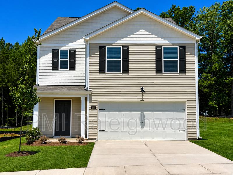 House for rent at 286 Palm Dr, Sanford, NC 27332