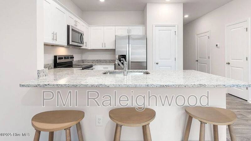 Townhouse for rent at 412 Cherry Laurel Dr, Sanford, NC 27332