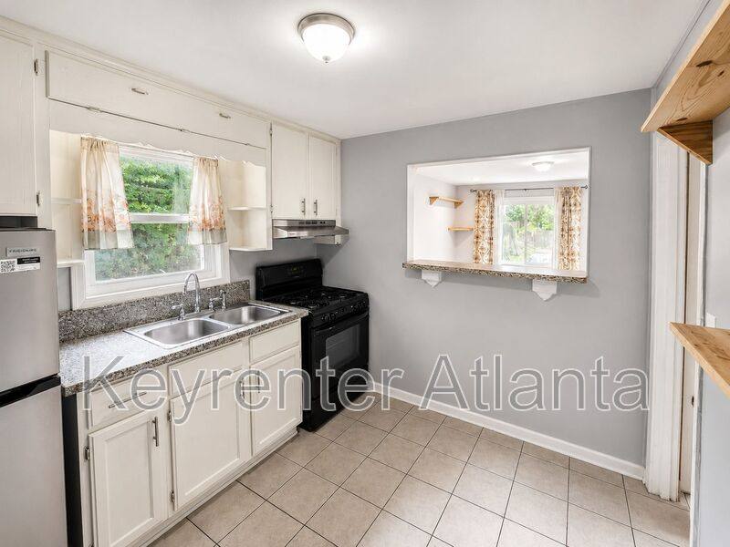 Apartment for rent at 1155 United Ave SE - 1155-C #C, Atlanta, GA 30316