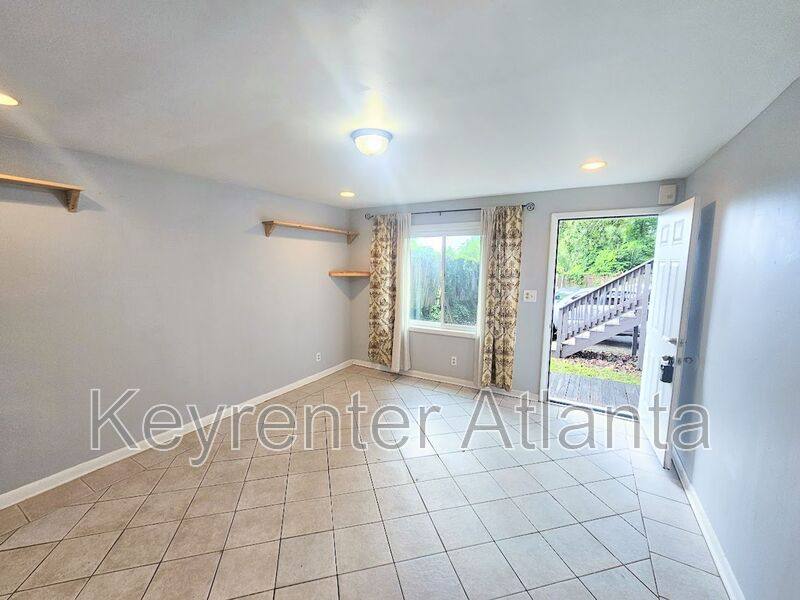 Apartment for rent at 1155 United Ave SE - 1155-C #C, Atlanta, GA 30316