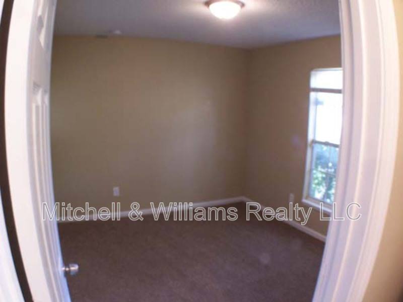 House for rent at 2902 W 5th St, Jacksonville, FL 32254