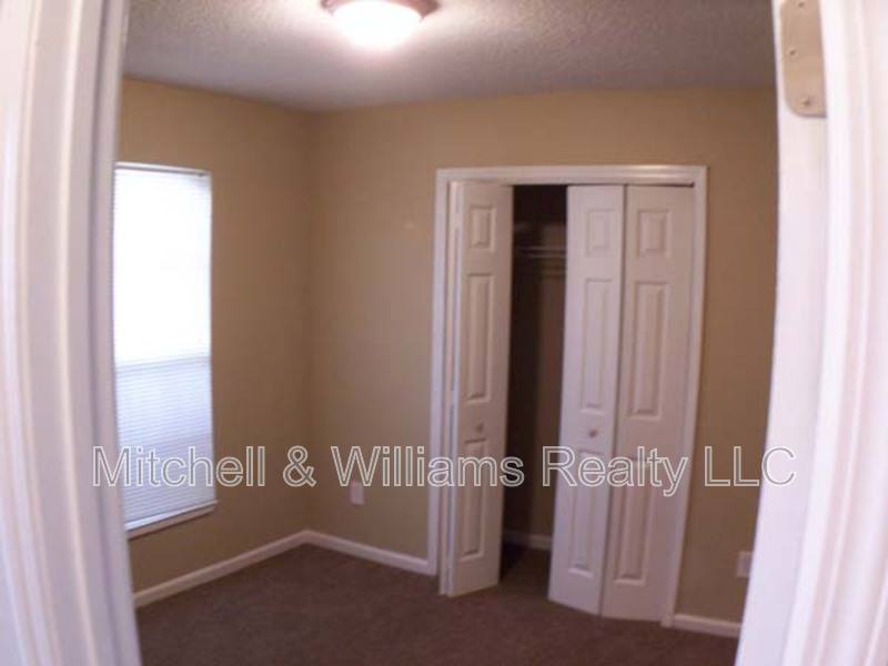 House for rent at 2902 W 5th St, Jacksonville, FL 32254