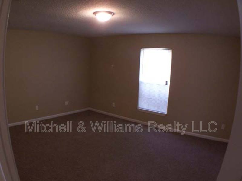 House for rent at 2902 W 5th St, Jacksonville, FL 32254