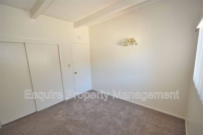 Apartment for rent at 2050 N Ventura Rd #4, Oxnard, CA 93036