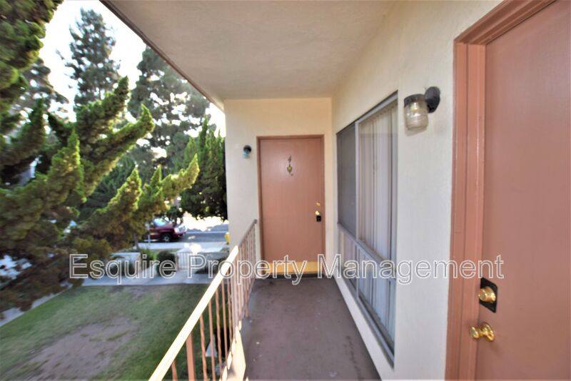 Apartment for rent at 2050 N Ventura Rd #4, Oxnard, CA 93036