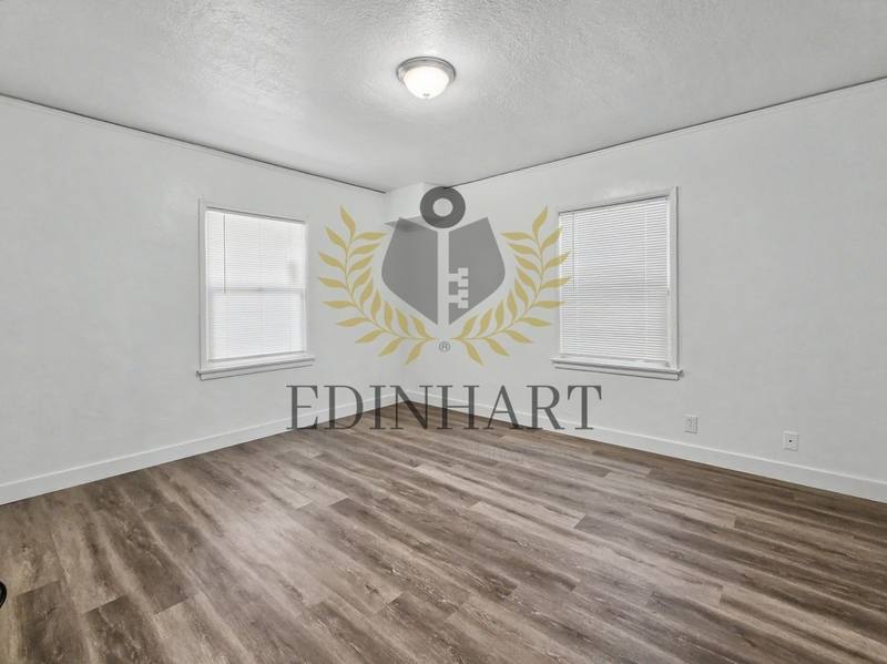 House for rent at 3049 E McKinley Ave, Fresno, CA 93703