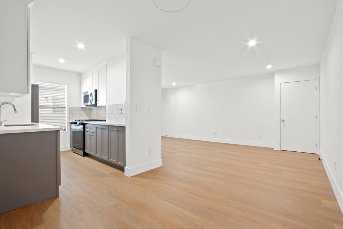 Apartment for rent at 11737 Courtleigh Dr, Los Angeles, CA 90066