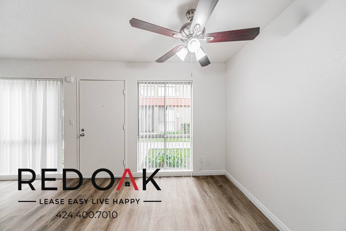 Condo for rent at 17830 Sherman Way, Reseda, CA 91335