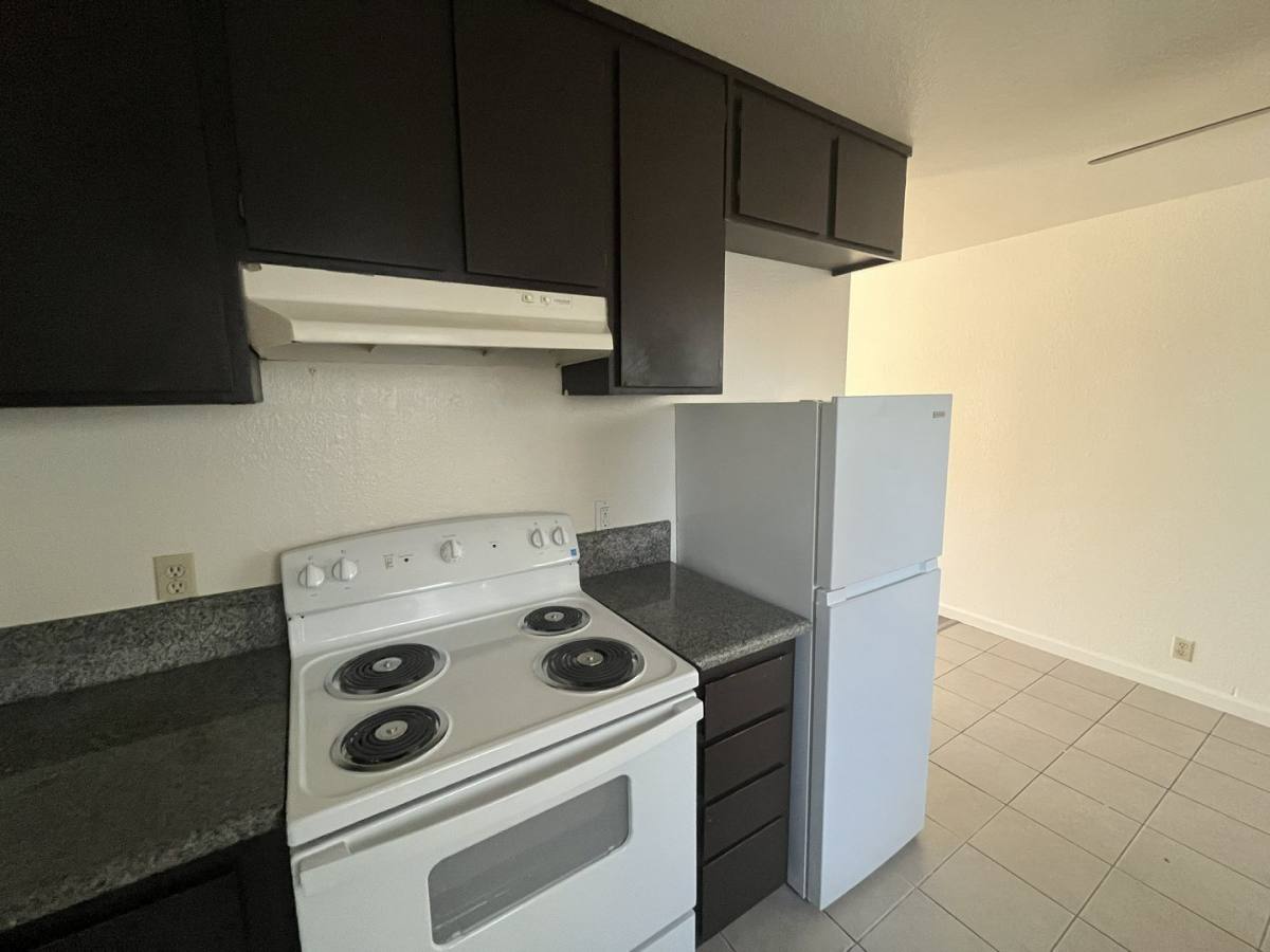 Apartment for rent at 2856 Del Paso Blvd, Sacramento, CA 95815