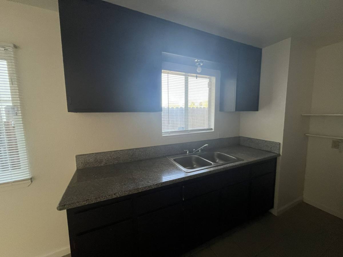 Apartment for rent at 2856 Del Paso Blvd, Sacramento, CA 95815