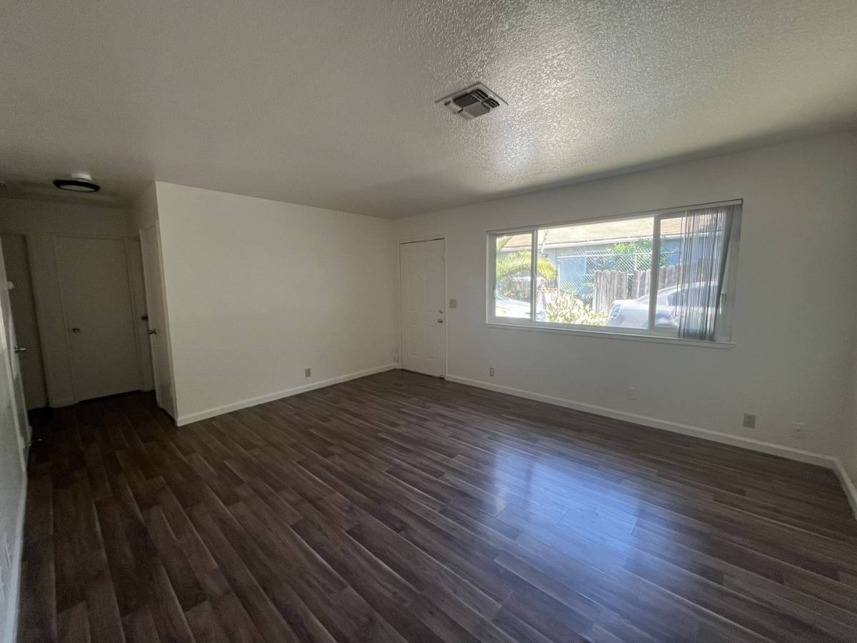 Apartment for rent at 2856 Del Paso Blvd, Sacramento, CA 95815