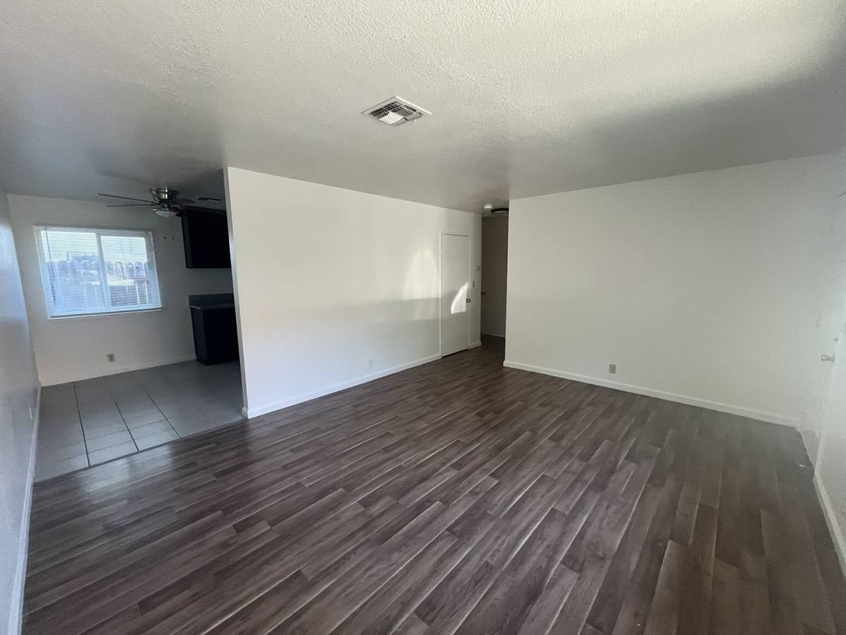 Apartment for rent at 2856 Del Paso Blvd, Sacramento, CA 95815