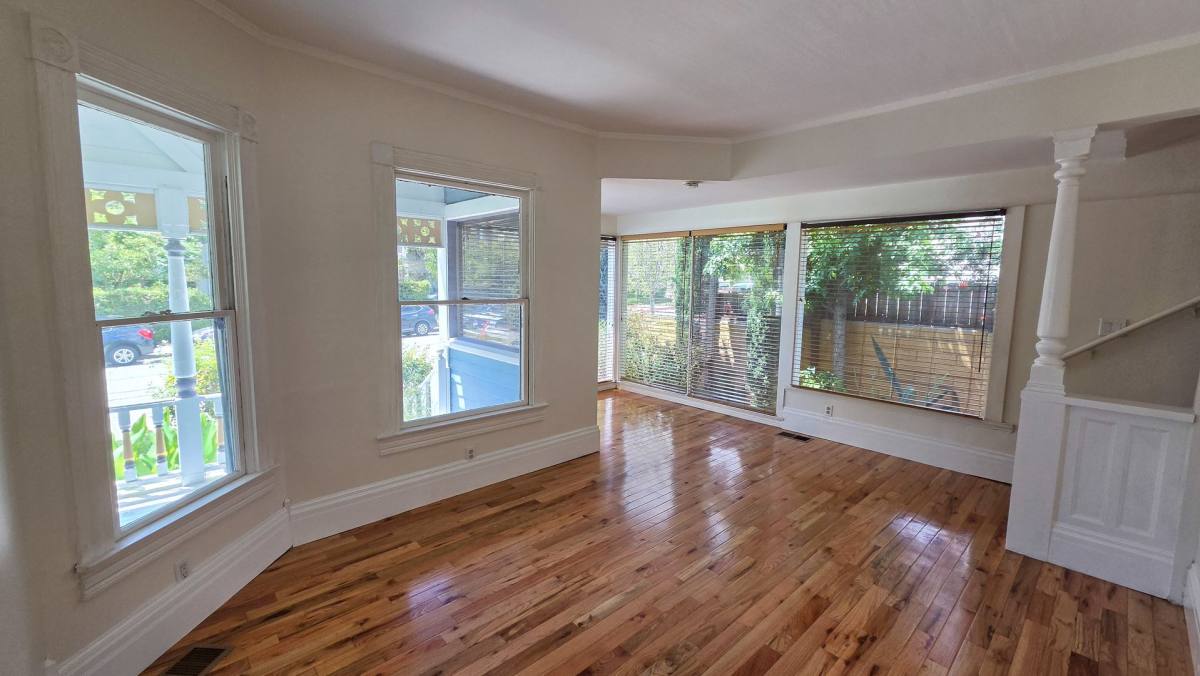 Apartment for rent at 7026 Friends Ave, Whittier, CA 90602