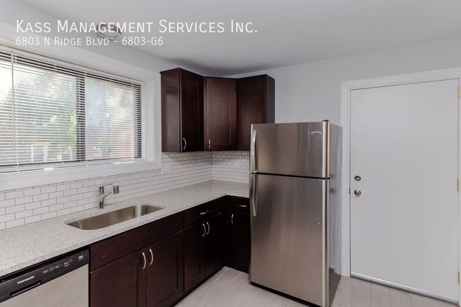 Apartment for rent at 6803 N Ridge Blvd, Chicago, IL 60645