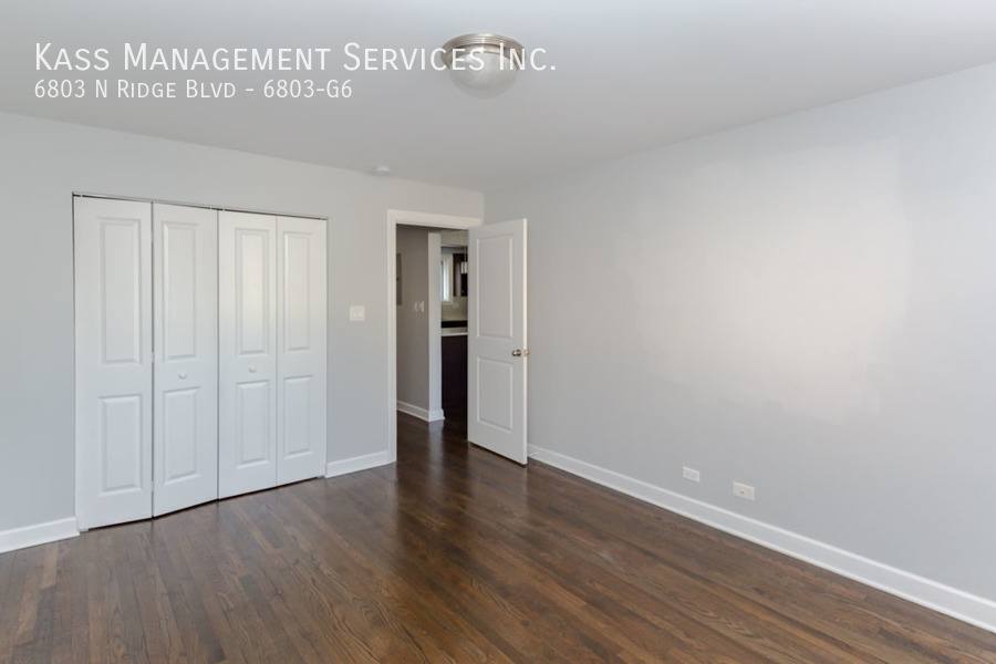 Apartment for rent at 6803 N Ridge Blvd, Chicago, IL 60645