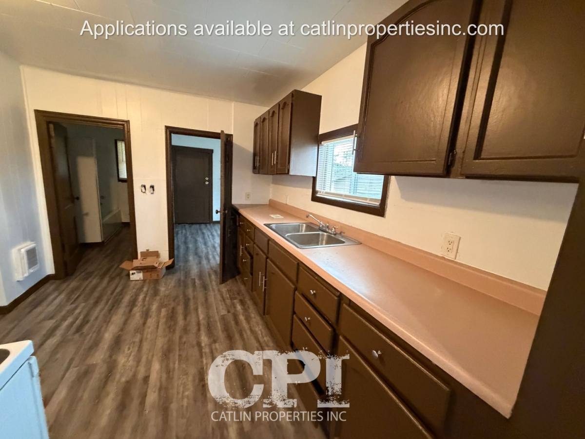 House for rent at 305 Rosewood Ave -Single - Family, Kelso, WA 98626