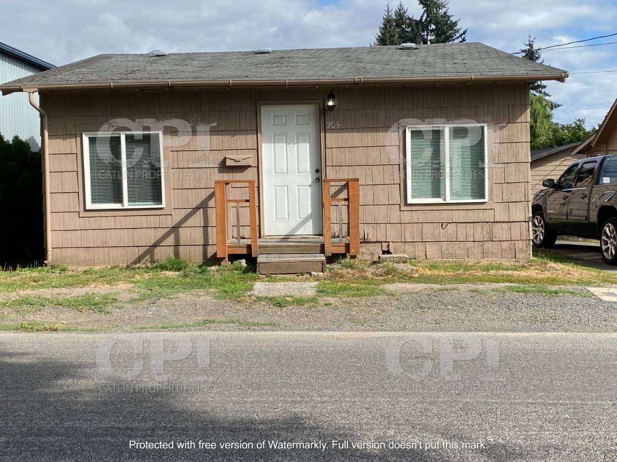 House for rent at 305 Rosewood Ave -Single - Family, Kelso, WA 98626