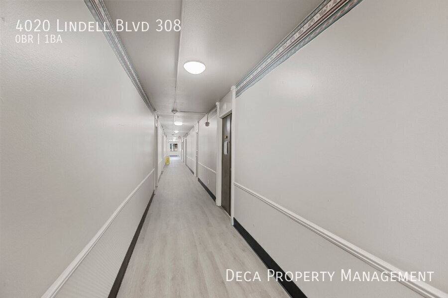 Apartment for rent at 4020 Lindell Blvd, Saint Louis, MO 63108