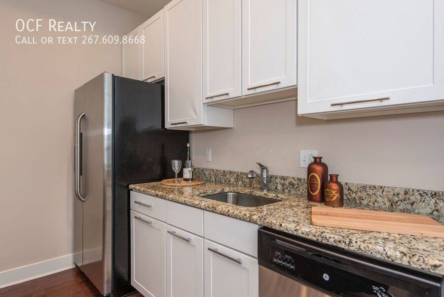 Apartment for rent at 1501 Locust St, Philadelphia, PA 19102