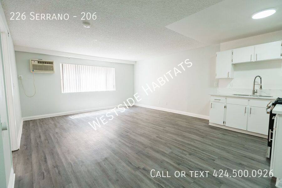 Apartment for rent at 226 Serrano, Los Angeles, CA 90004