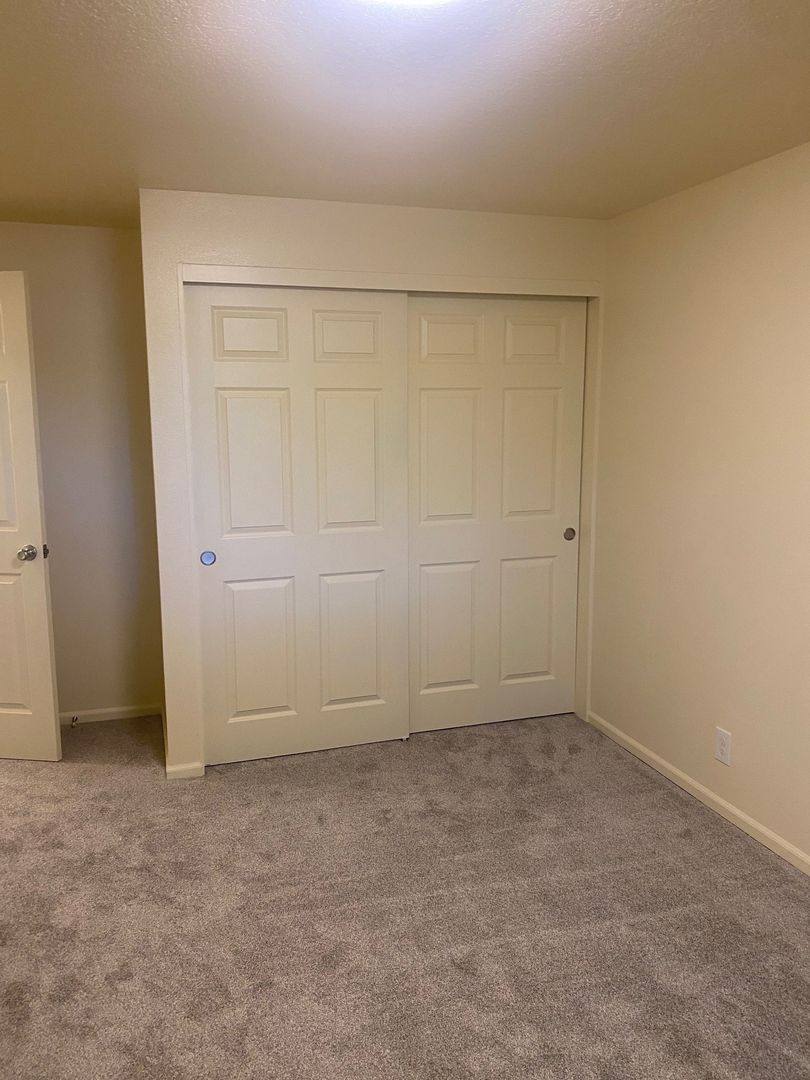 Apartment for rent at 1555 W 18th, Eugene, OR 97402