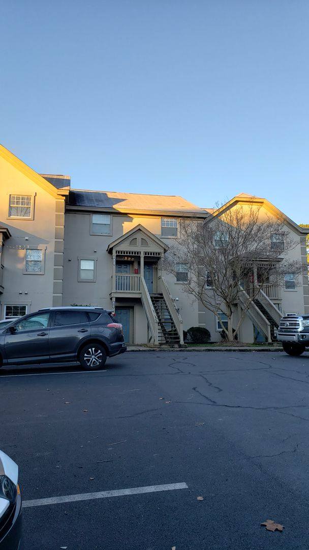 Condo for rent at 2506 Avent Ferry Rd, Raleigh, NC 27606