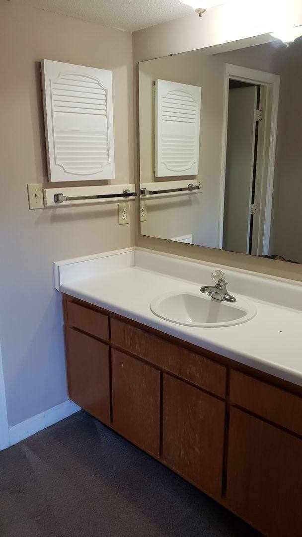 Condo for rent at 2506 Avent Ferry Rd, Raleigh, NC 27606