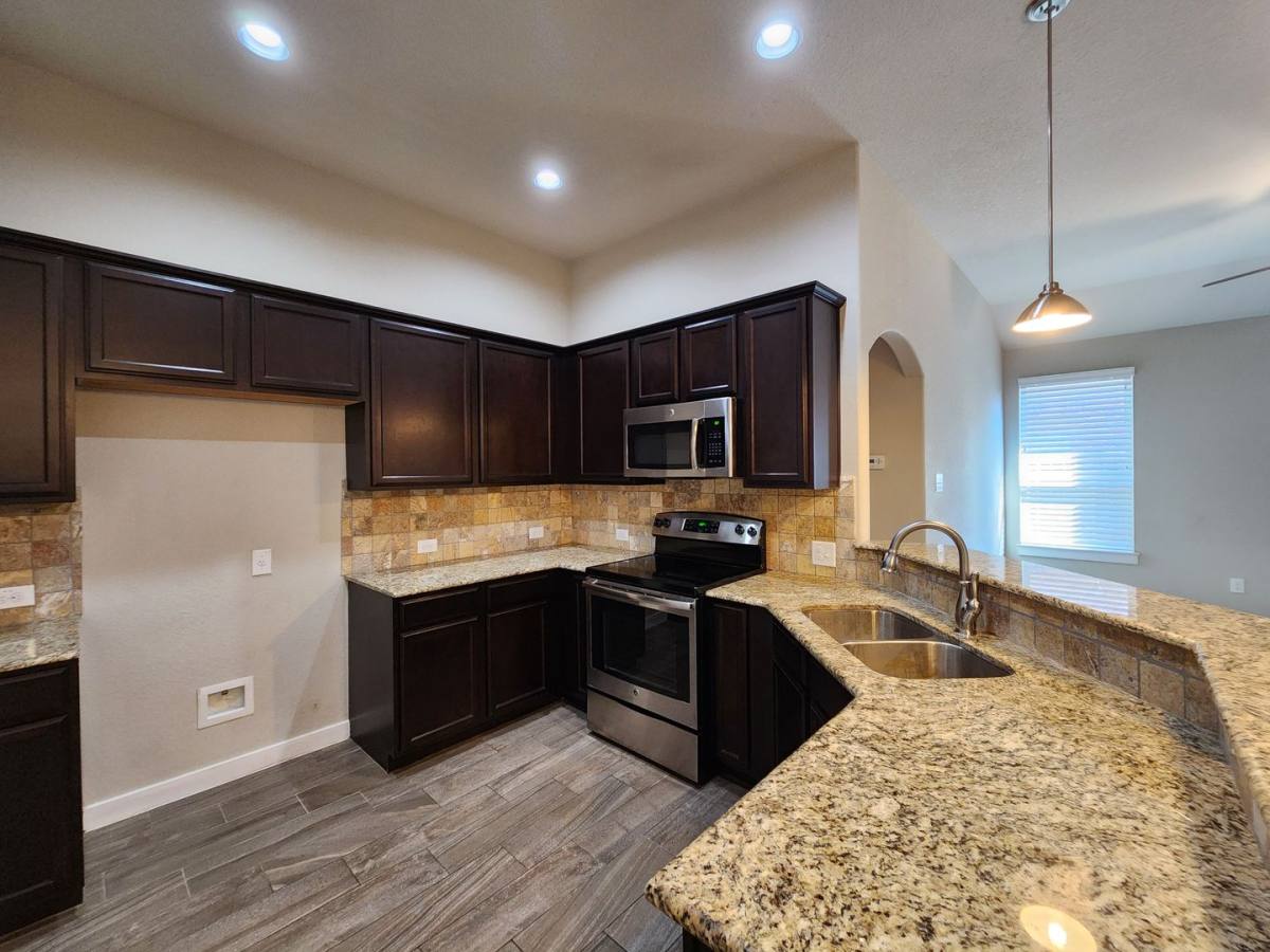 House for rent at 549 Creekside Forest, New Braunfels, TX 78130