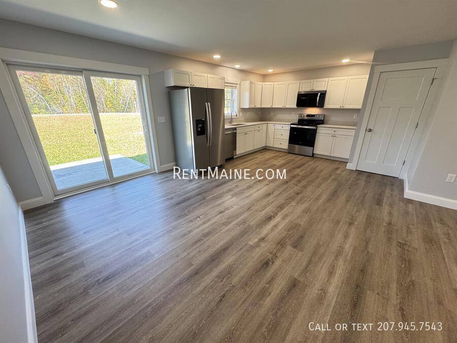 Apartment for rent at 208 Rocky Ridge Dr, Bangor, ME 04401
