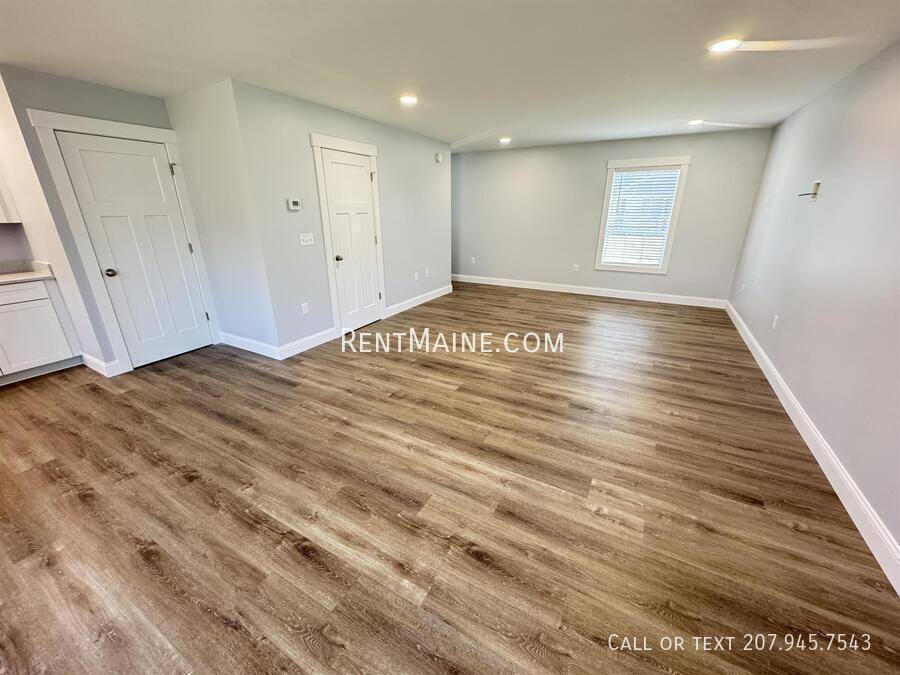 Apartment for rent at 208 Rocky Ridge Dr, Bangor, ME 04401