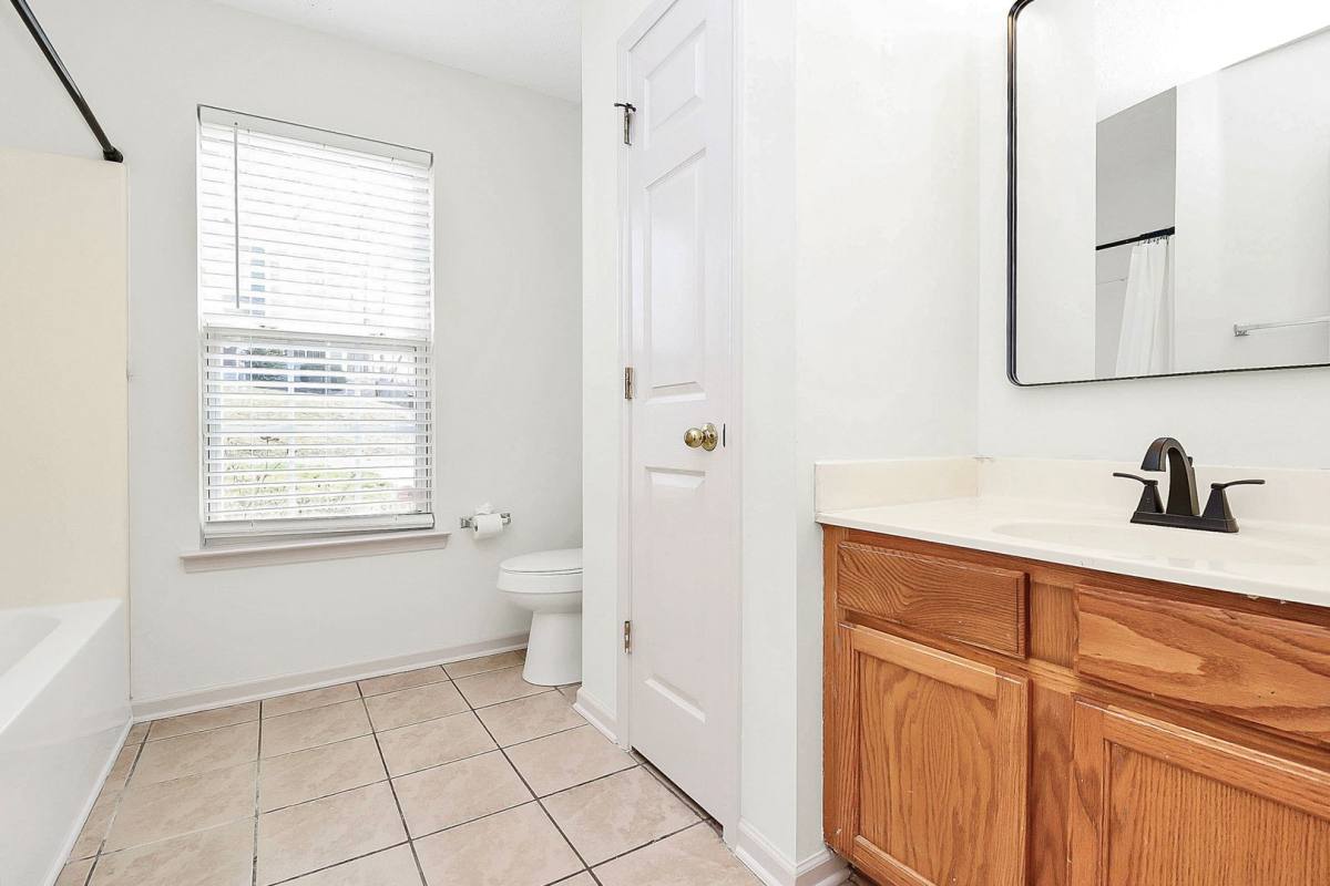 House for rent at 5923 Running Deer Rd, Charlotte, NC 28214