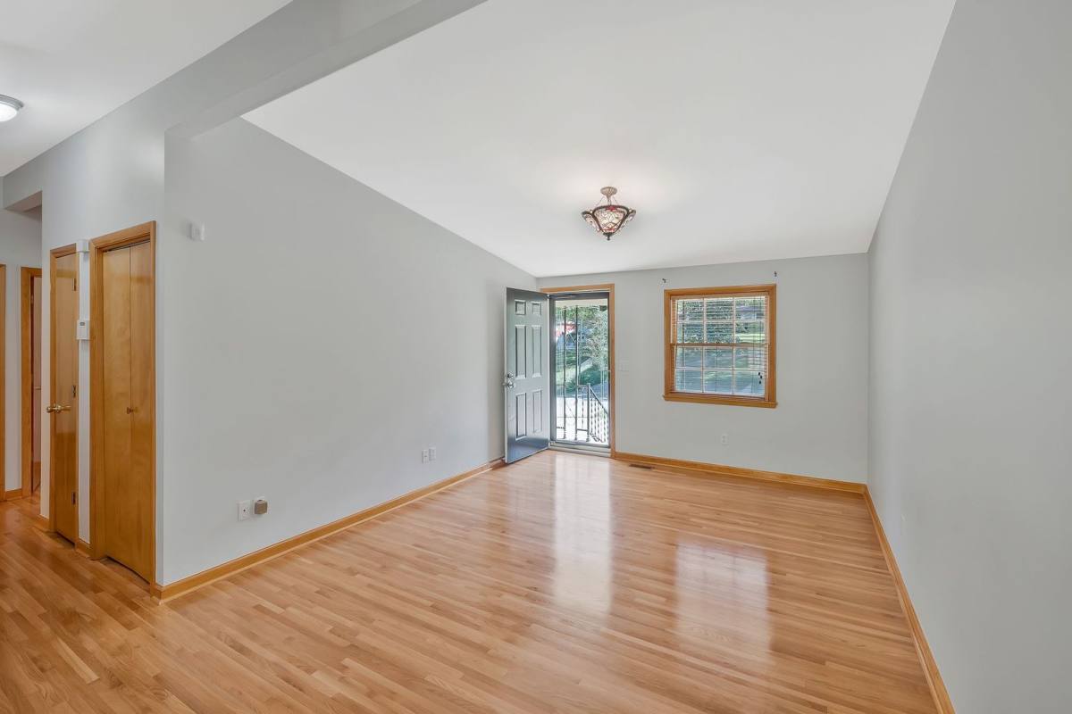House for rent at 4857 Torbay Dr, Nashville, TN 37211