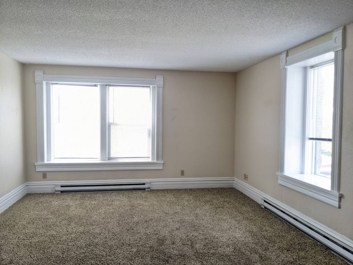 Apartment for rent at 303 1 2 N Warren, Helena, MT 59601