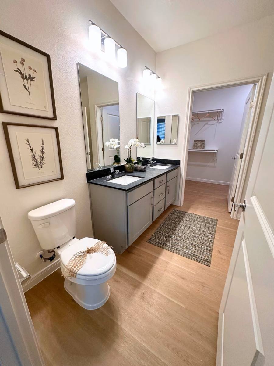 Apartment for rent at 17011 W Little York Rd, Houston, TX 77084