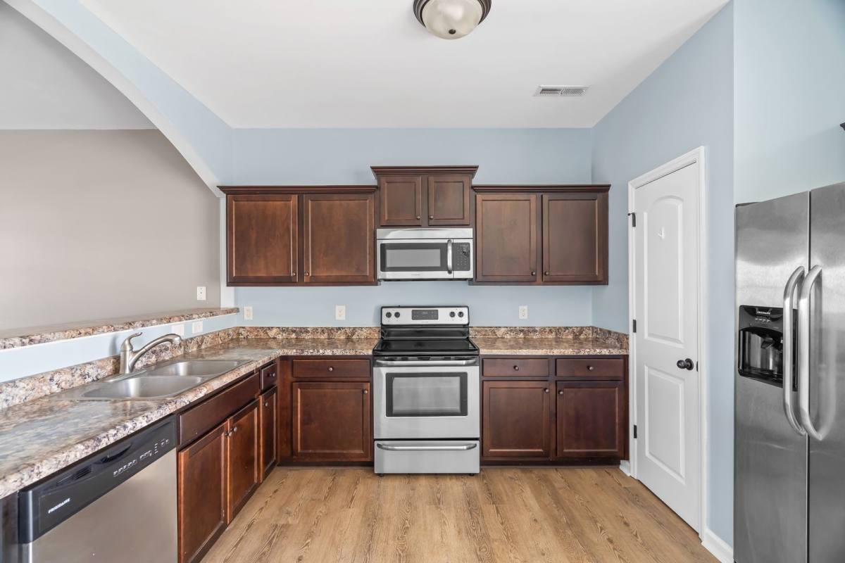 Townhouse for rent at 108 Justice Farm Dr, Sneads Ferry, NC 28460