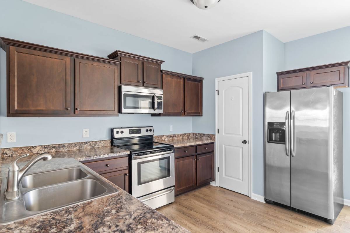 Townhouse for rent at 108 Justice Farm Dr, Sneads Ferry, NC 28460