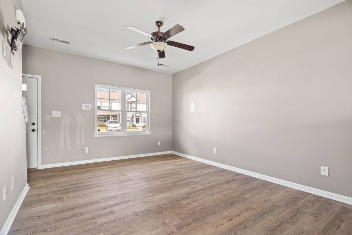 Townhouse for rent at 108 Justice Farm Dr, Sneads Ferry, NC 28460