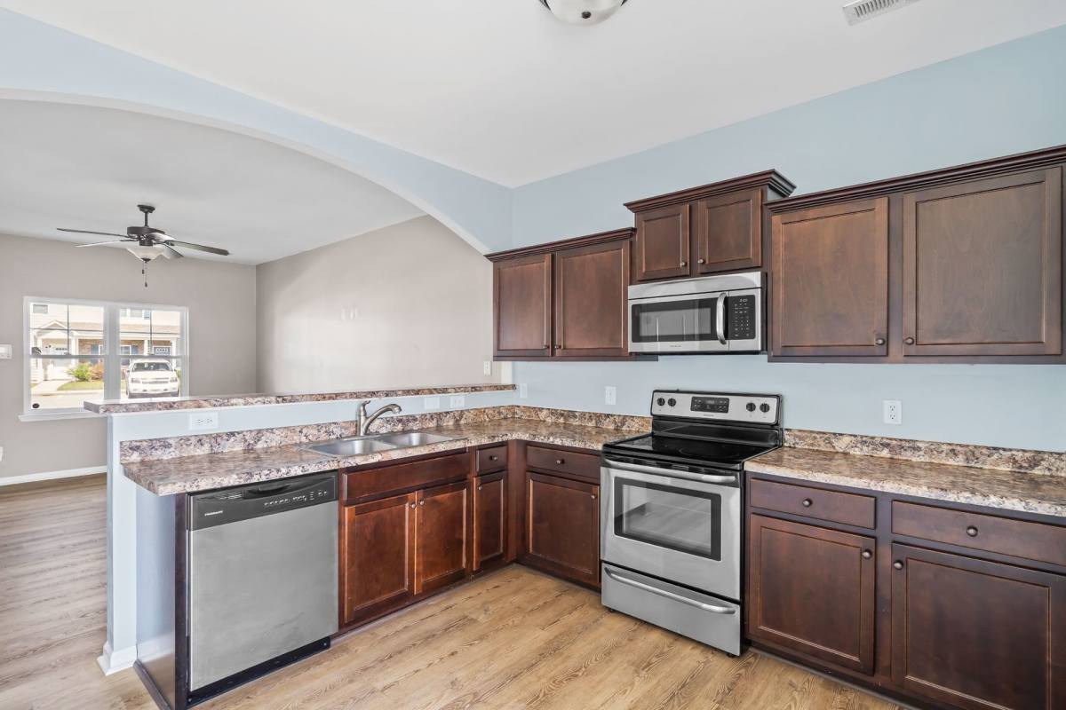 Townhouse for rent at 108 Justice Farm Dr, Sneads Ferry, NC 28460