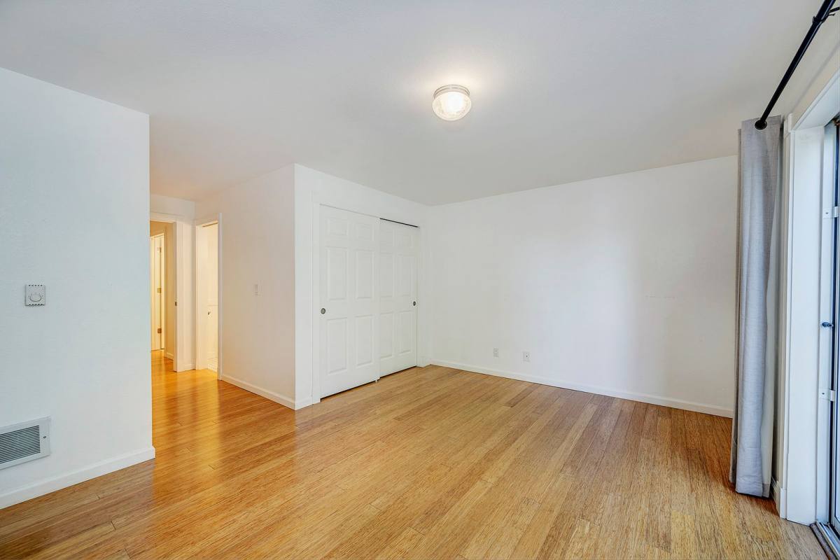 Townhouse for rent at 8104 238th St SW, Edmonds, WA 98026