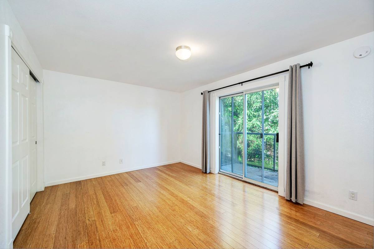 Townhouse for rent at 8104 238th St SW, Edmonds, WA 98026