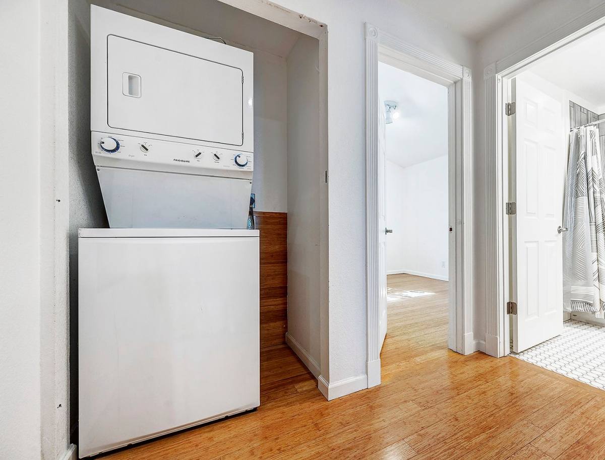 Townhouse for rent at 8104 238th St SW, Edmonds, WA 98026