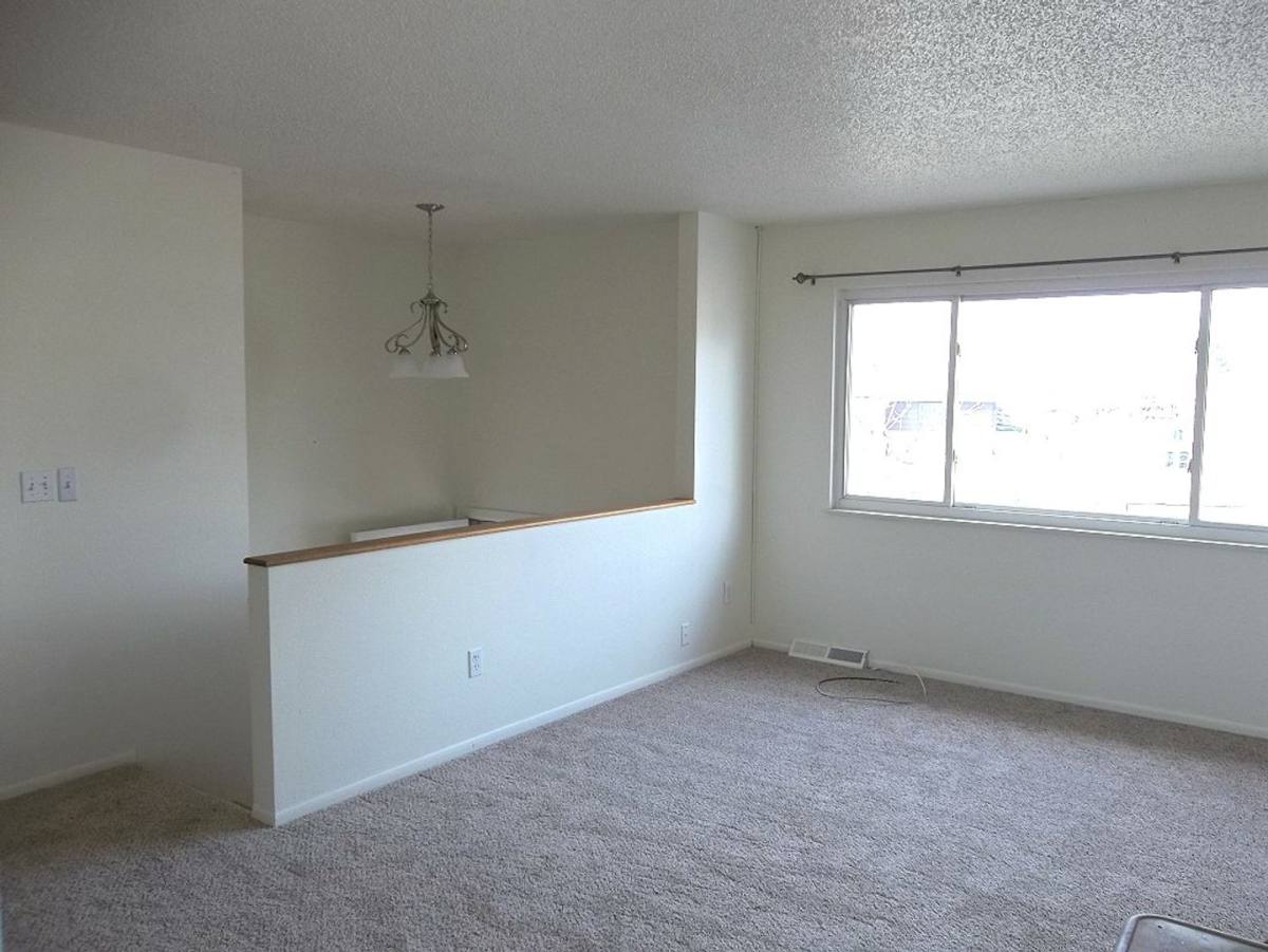 House for rent at 152 3rd St, Berthoud, CO 80513