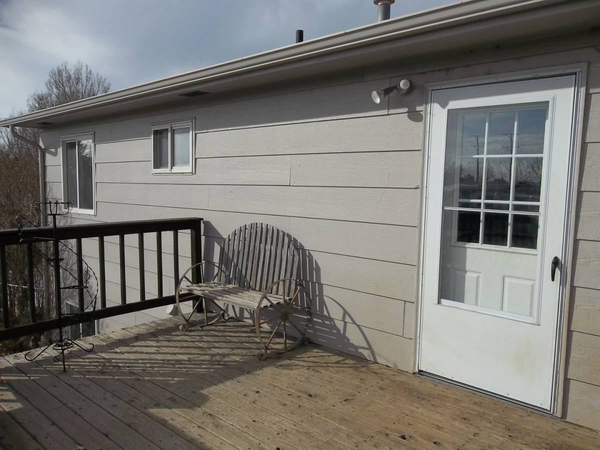 House for rent at 152 3rd St, Berthoud, CO 80513